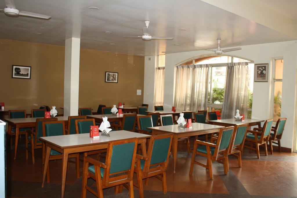 Tom'S Hotel Bangalore Esterno foto